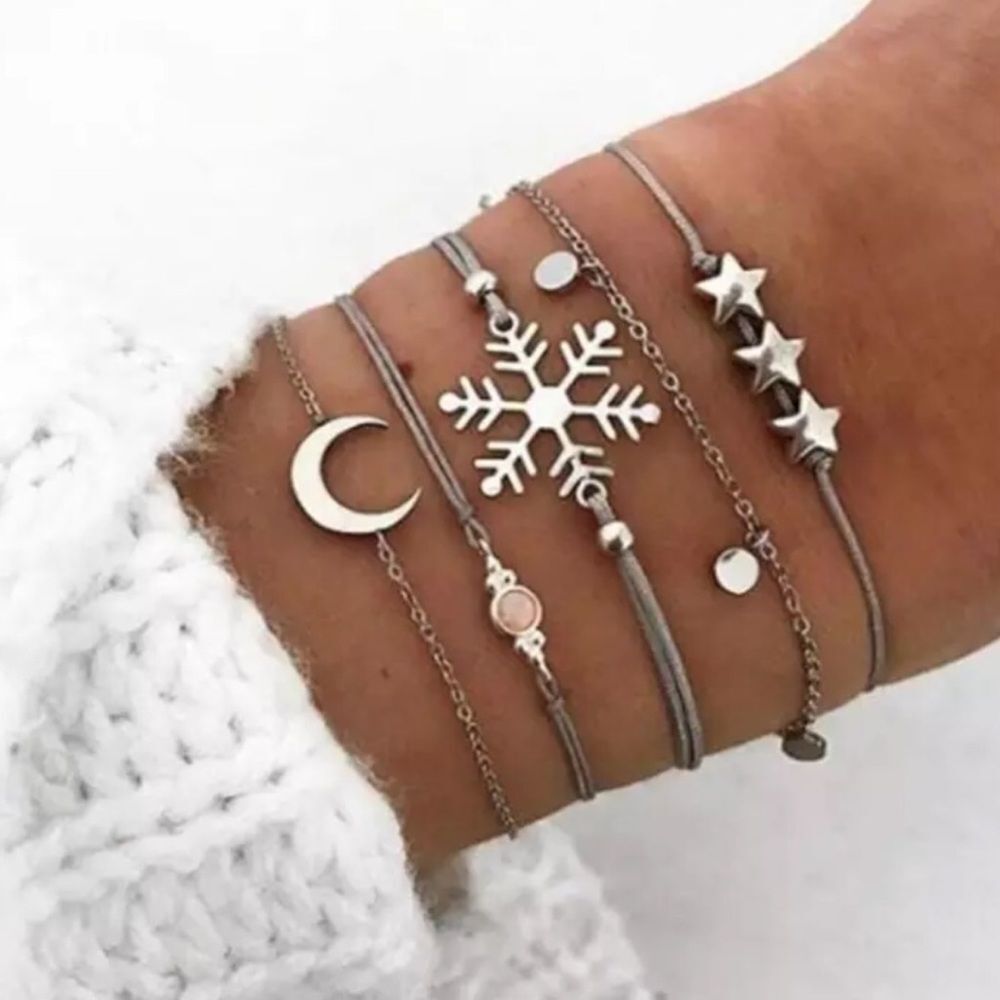 Silver Snowflake Bangle Bracelet Set - image 1